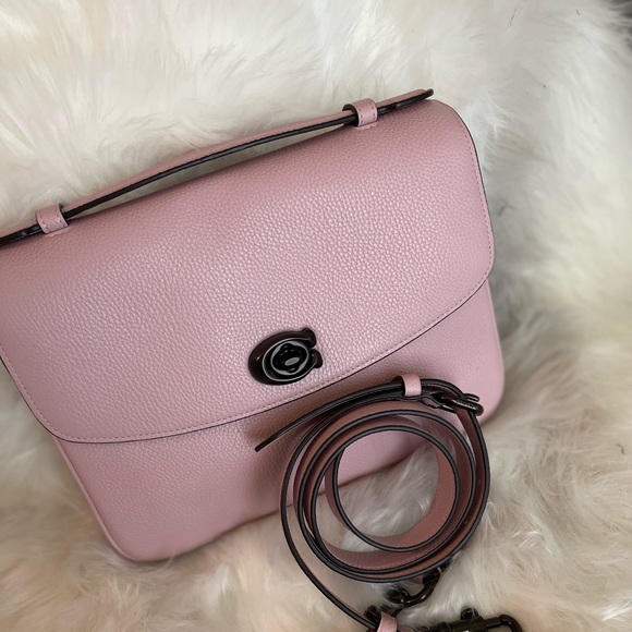 New Coach Cassie - Picture 2 of 5